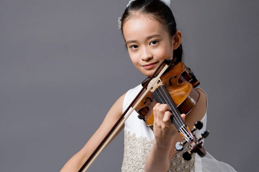 12歳の音大生HIMARI：世界を魅了する天才ヴァイオリニストの軌跡