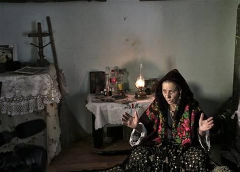 ルーマニアの魔女Bratara Buzeaが予想、井上咲楽の結婚時期と幸福