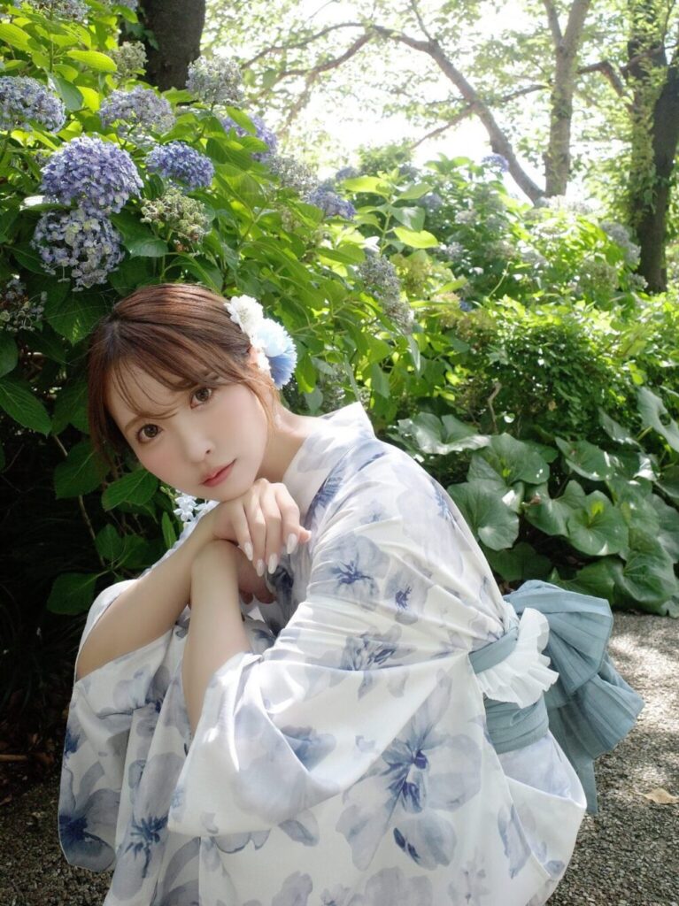 三上悠亜が着たウエディングドレスで大炎上！SNS騒動の真相とブランドCOMELの全貌とは？