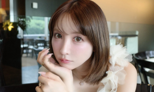 三上悠亜が着たウエディングドレスで大炎上！SNS騒動の真相とブランドCOMELの全貌とは？